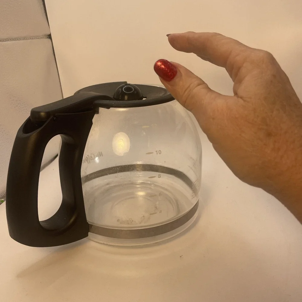 12-Cup Replacement Coffee Carafe Compatible with Mr. Coffee Maker Pot‎ - Black - Picture 3 of 8